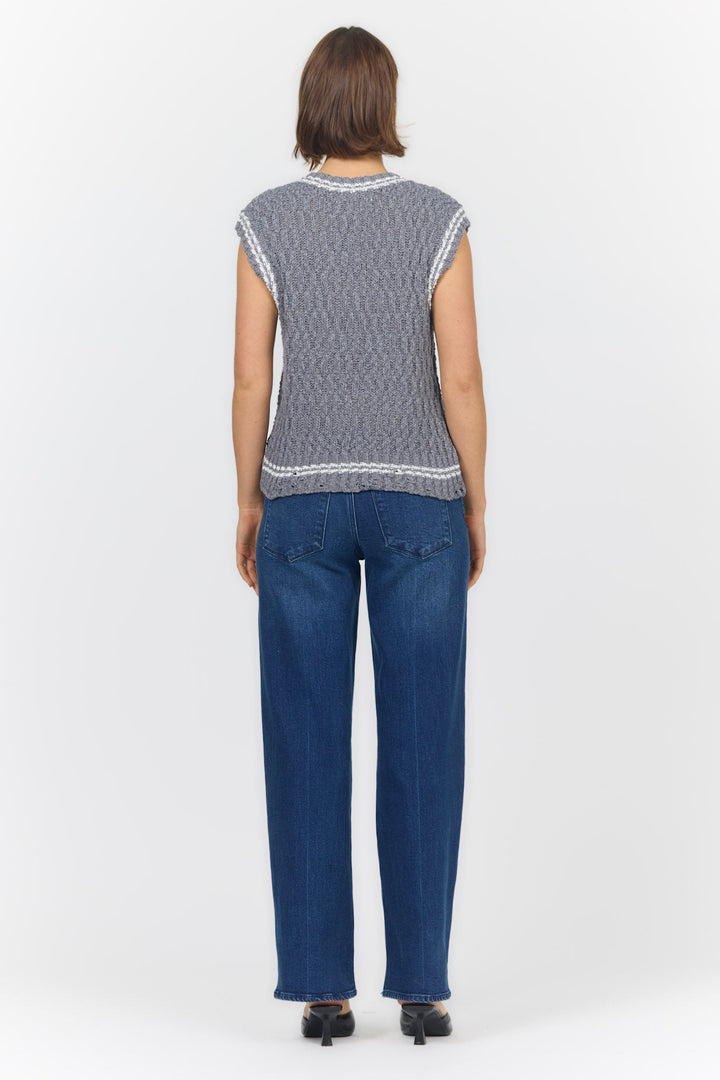 ARIAH VEST ULTAMATE GREY