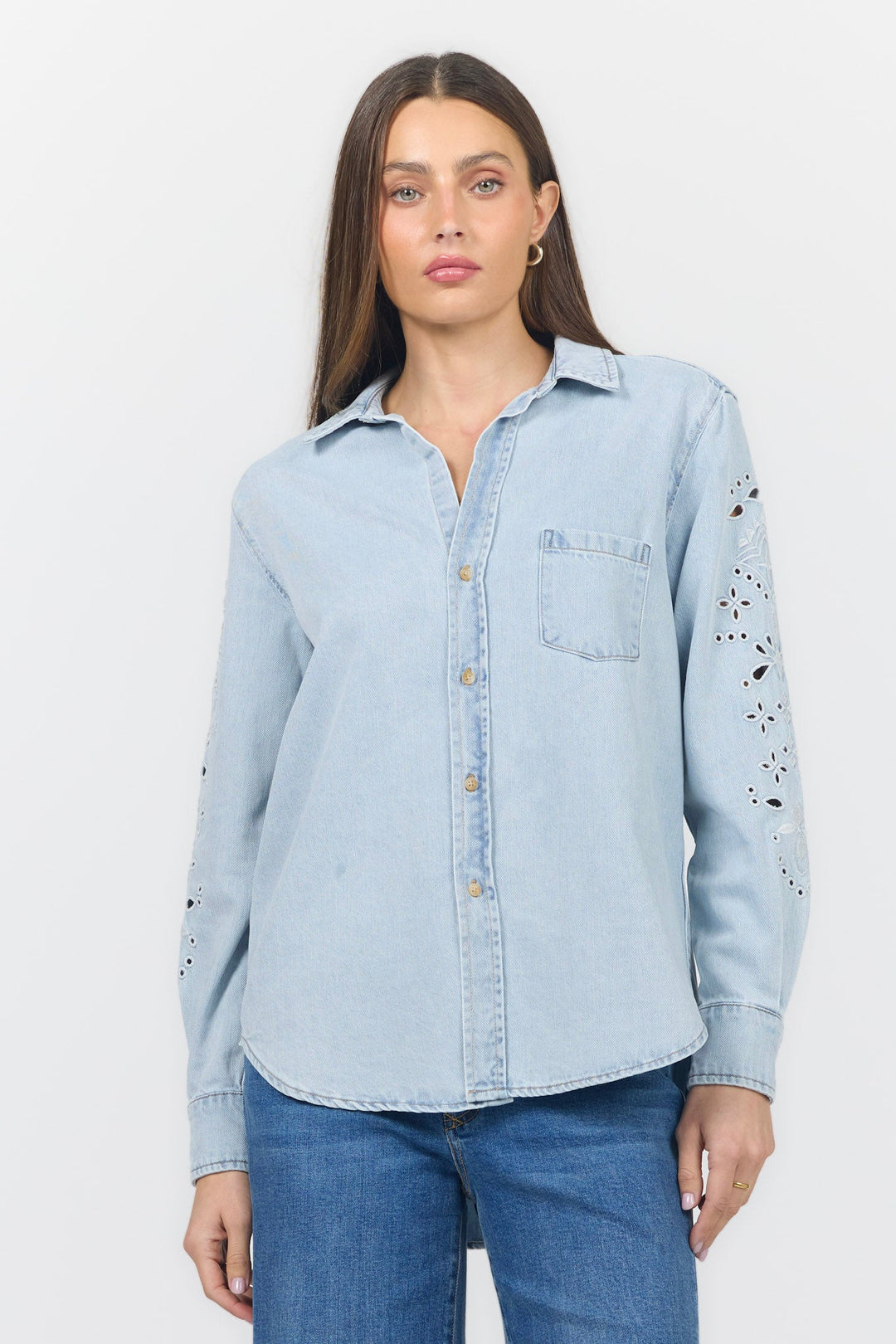 GALINA SHIRT CRYSTAL CHALK EMB.