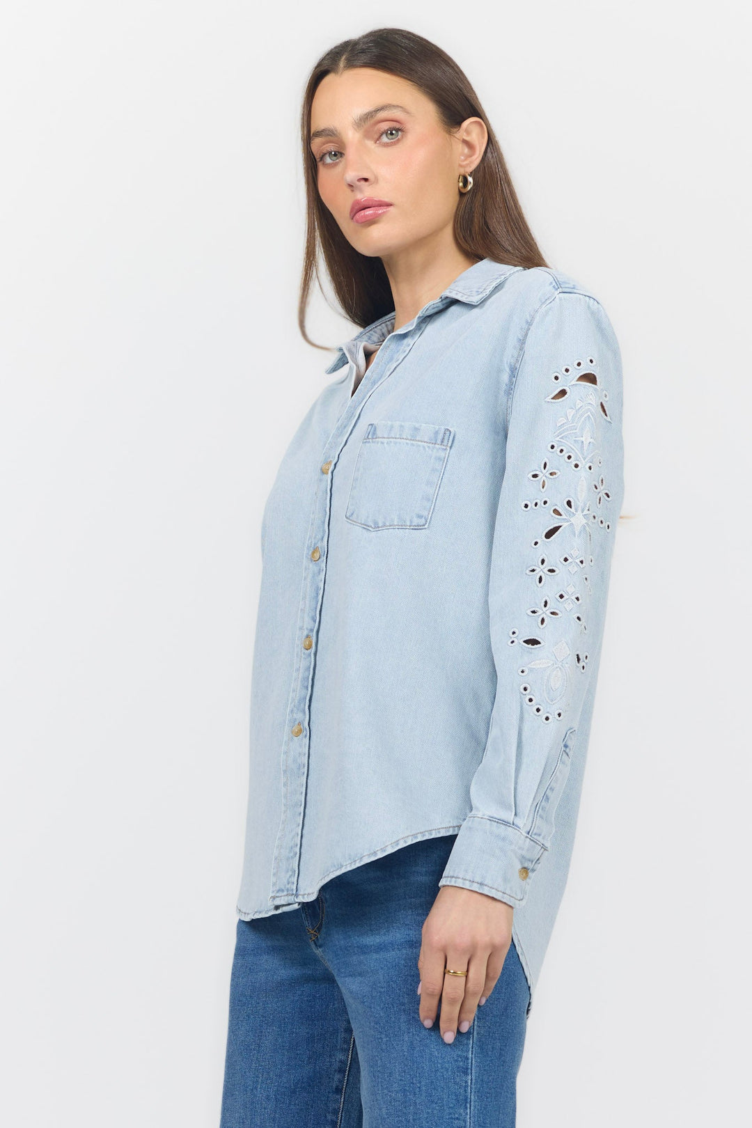 GALINA SHIRT CRYSTAL CHALK EMB.