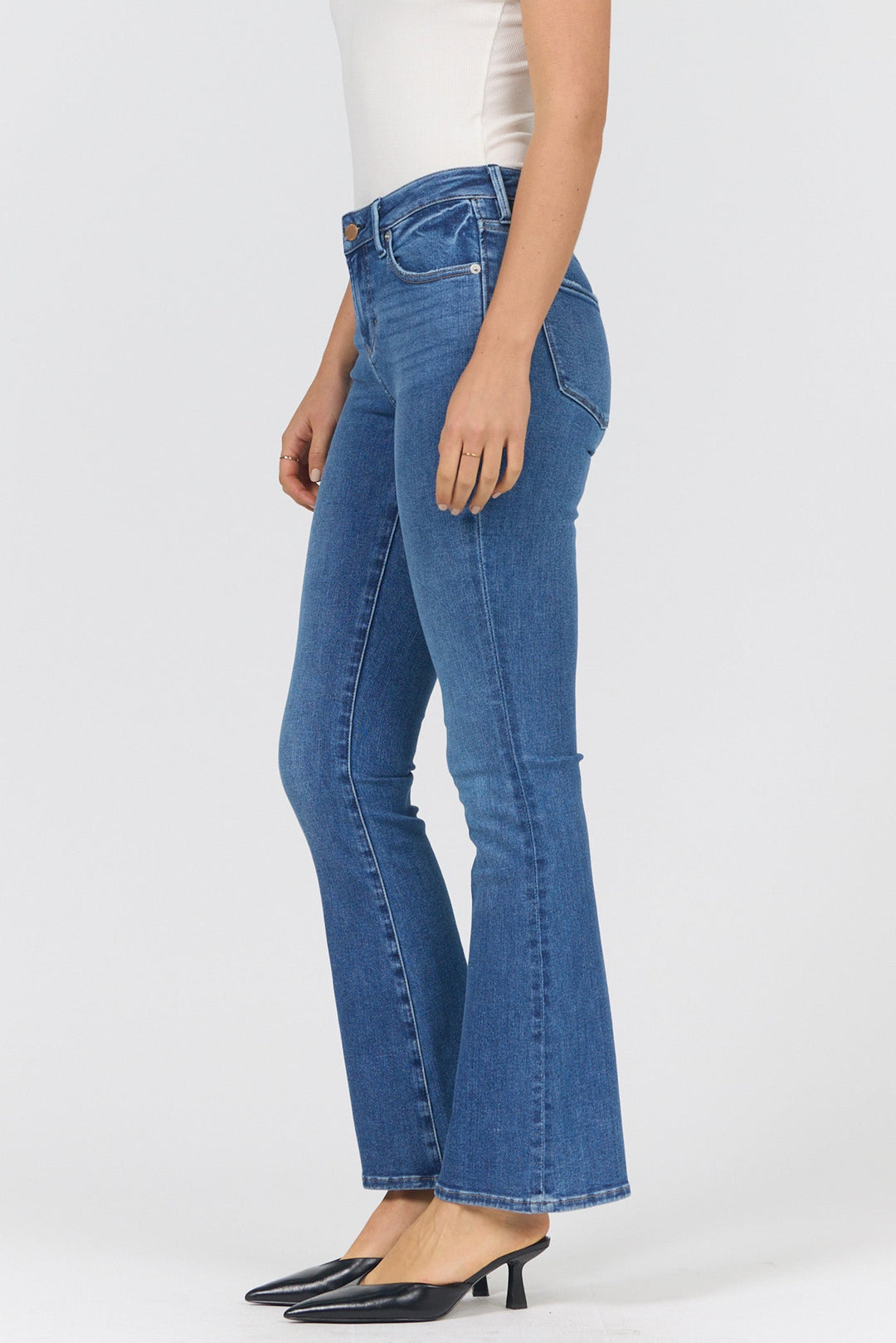 JAXTYN MID RISE BOOTCUT JEAN CRESSON