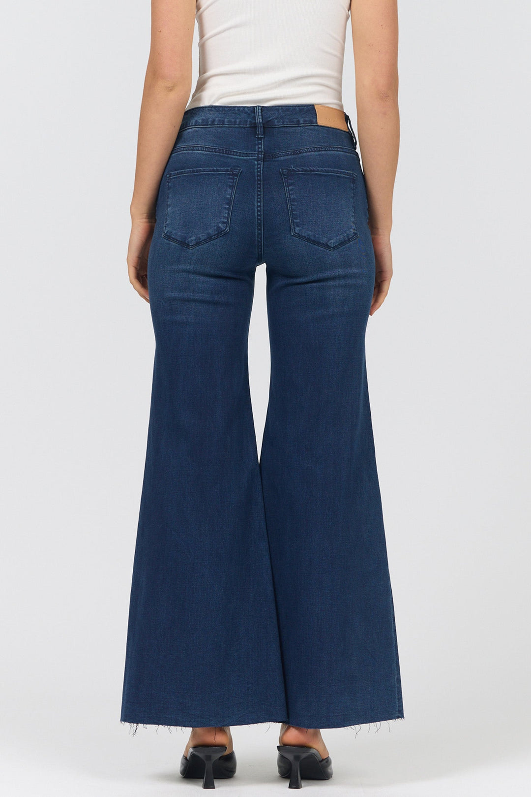 HENDRIX MID RISE WIDE LEG JEAN PRINCESS