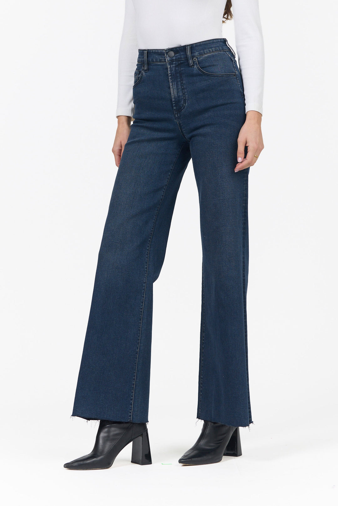 FIONA WIDE LEG JEAN CALLAWAY