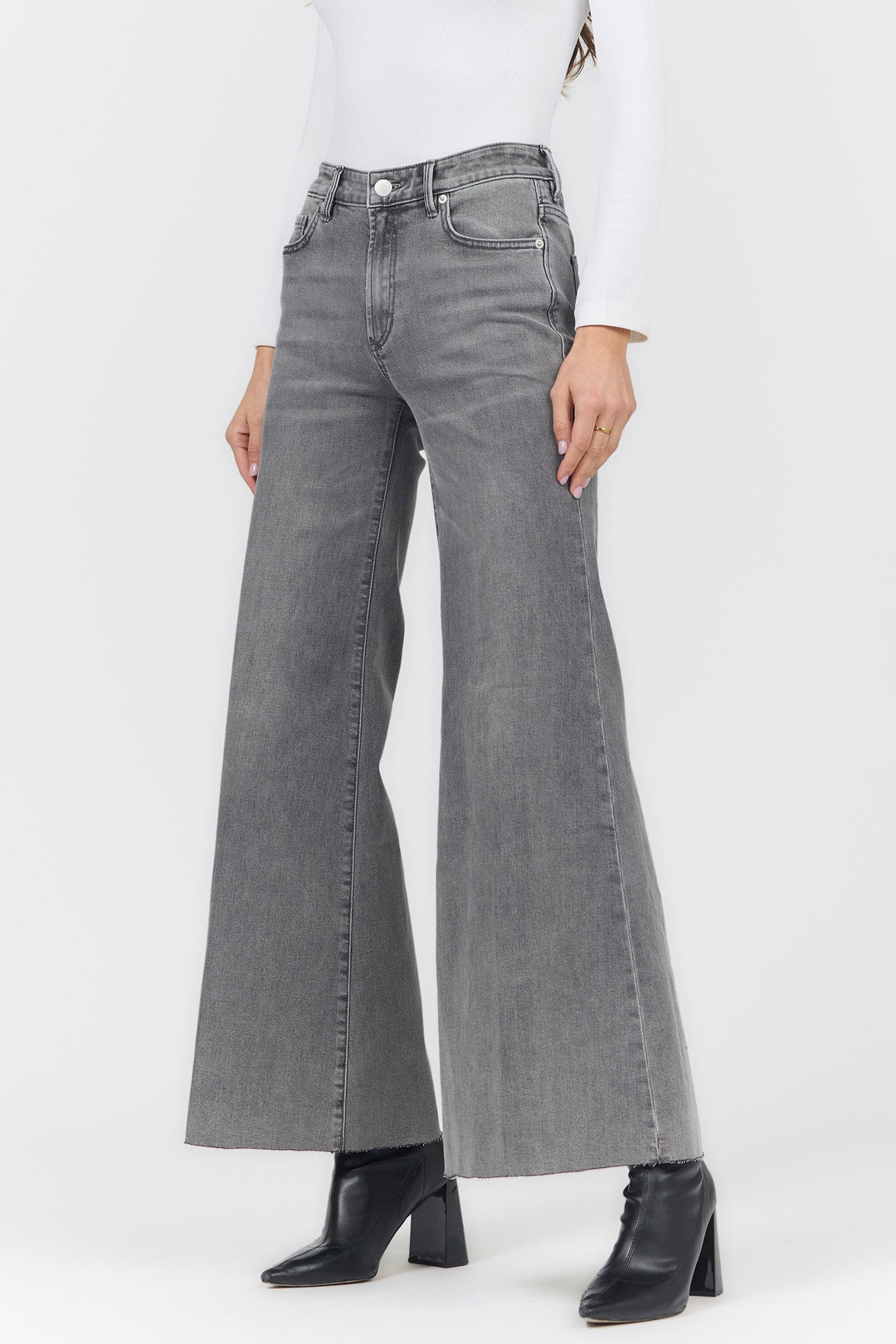 HENDRIX MID RISE WIDE LEG JEAN STONEY LANE