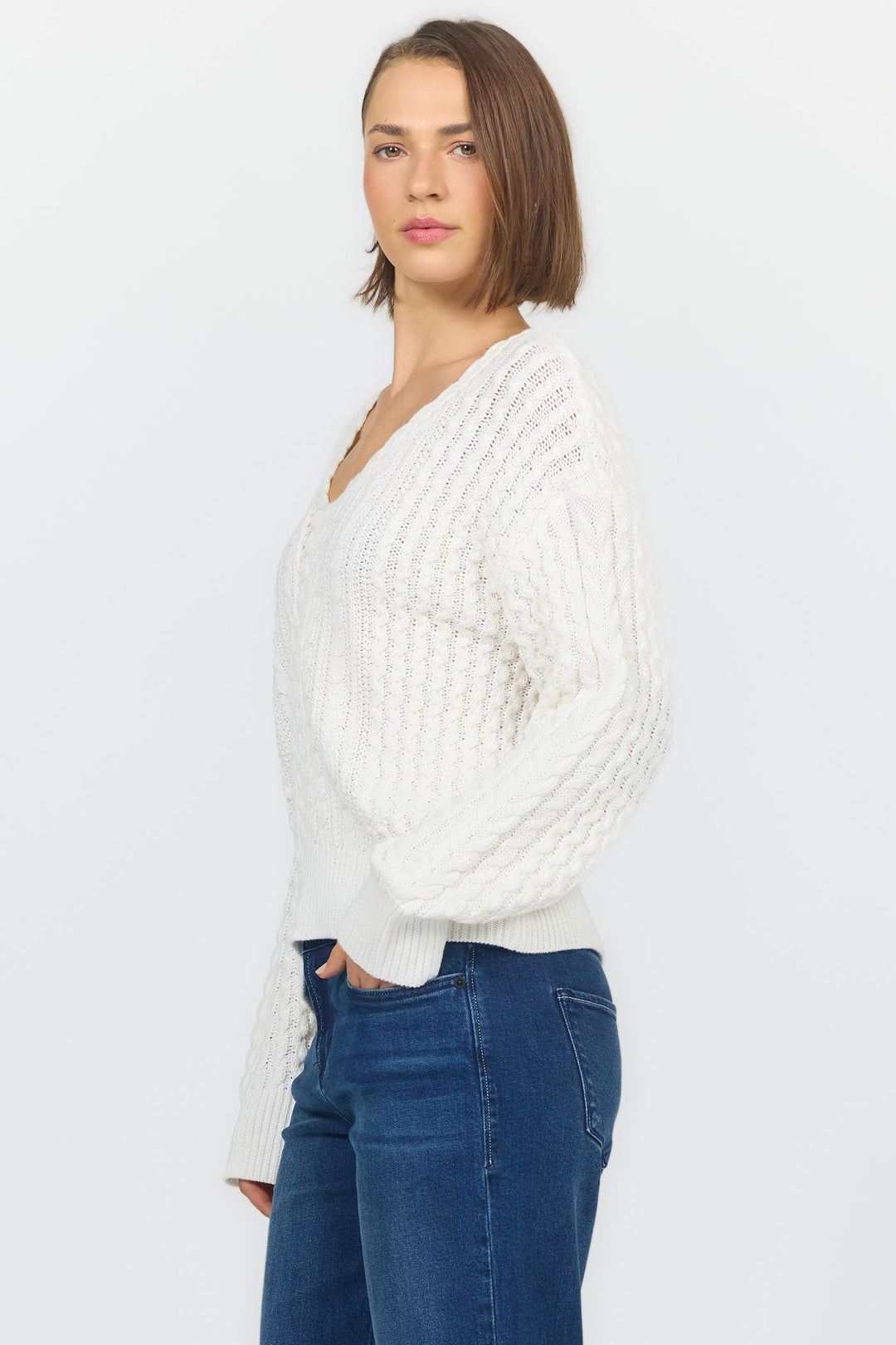 LEXI LONG SLEEVE SWEATER OFF WHITE