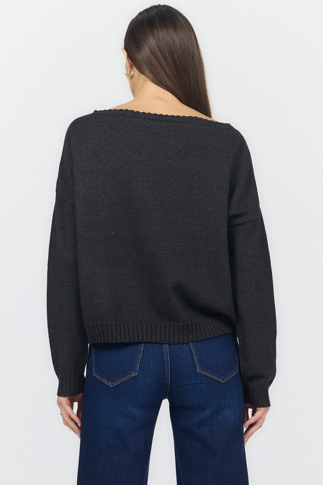 LILIANA BOAT NECK LONG SLEEVE SWEATER BLACK