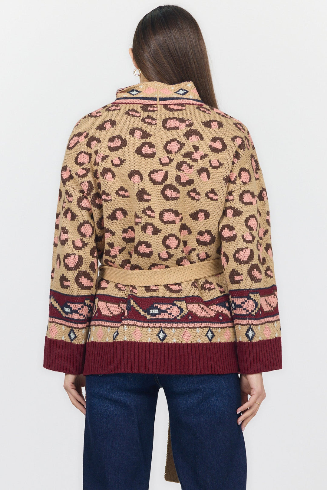 INES LONG SLEEVE SWEATER LEOPARD INTARSIA BURGUNDY