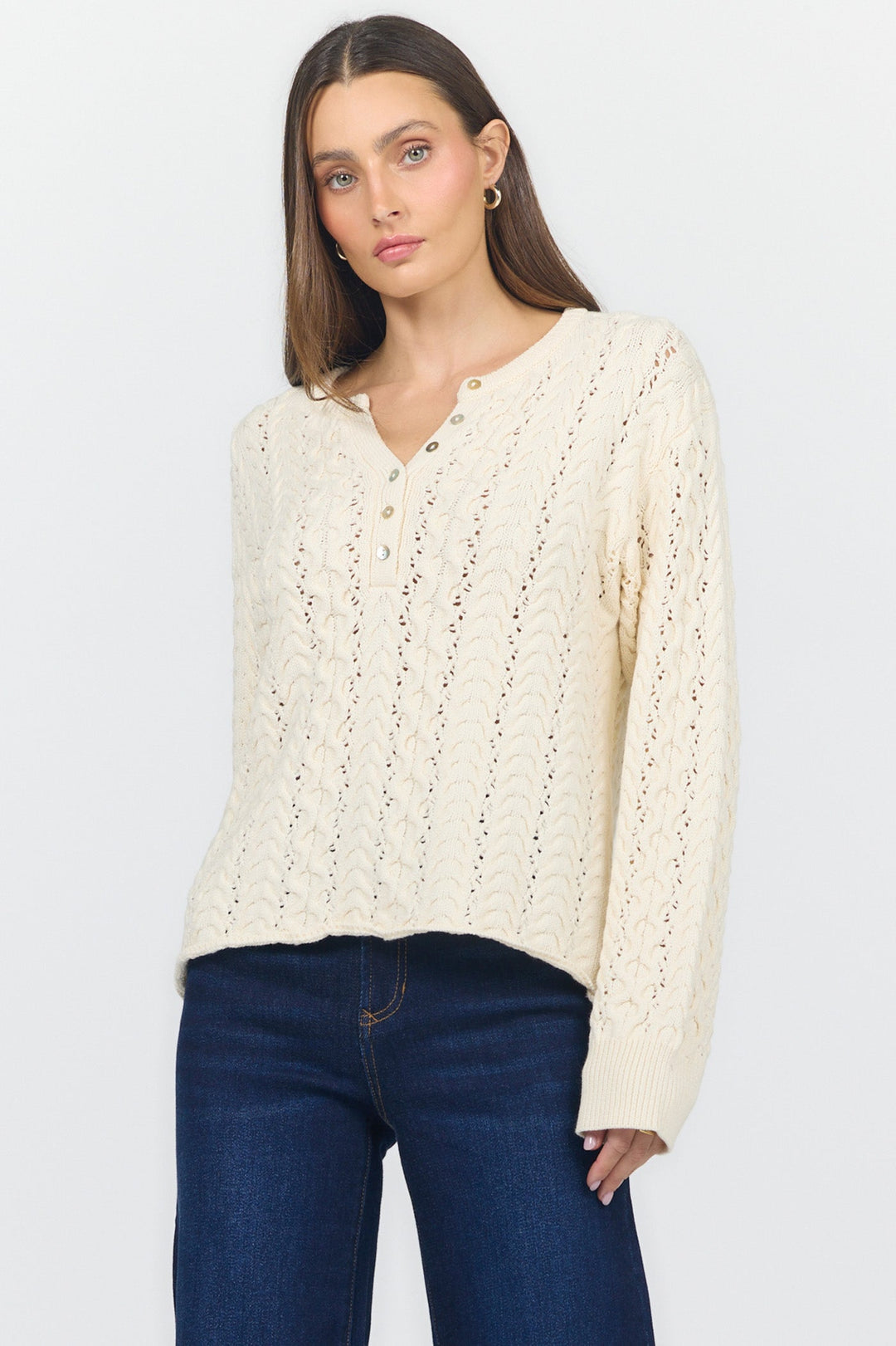 DREYA V-NECK LONG SLEEVE SWEATER CREAM