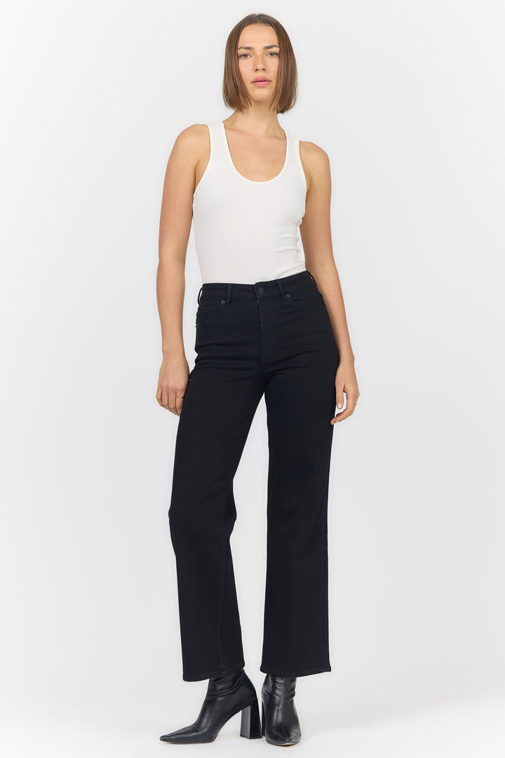 HOLLY STRAIGHT LEG JEAN BLACK ARROW