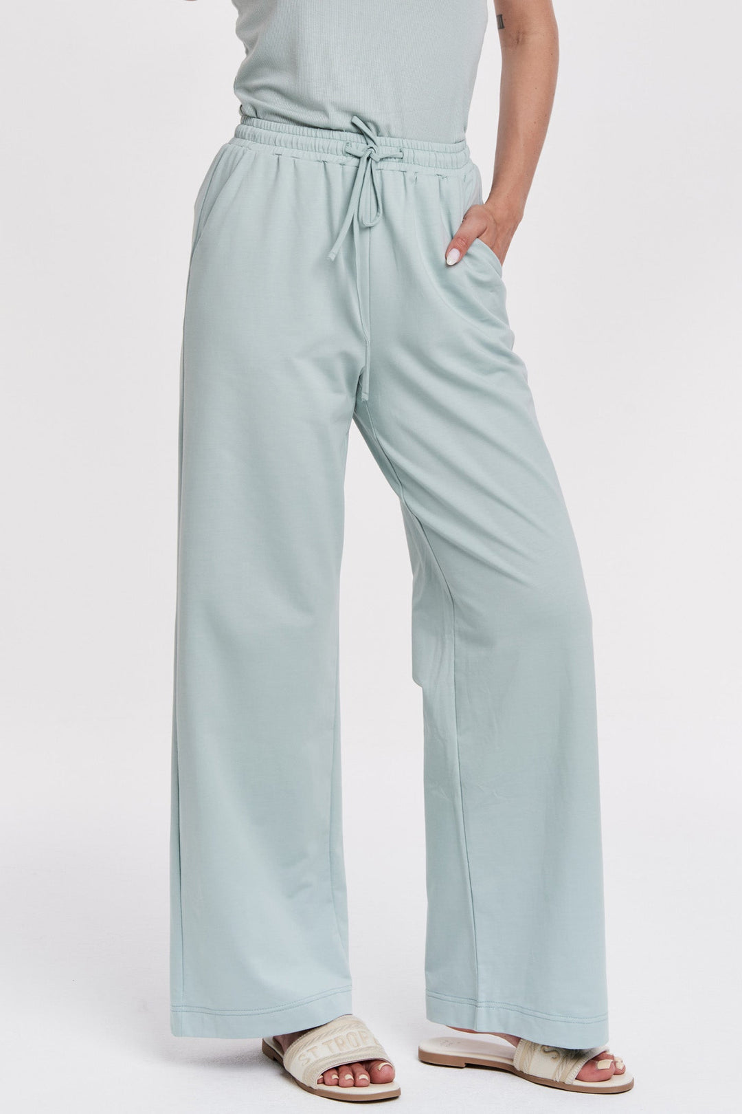ZAHARA RELAXED LEG PANT WITH DRAWCORD WAIST AQUAMARINE