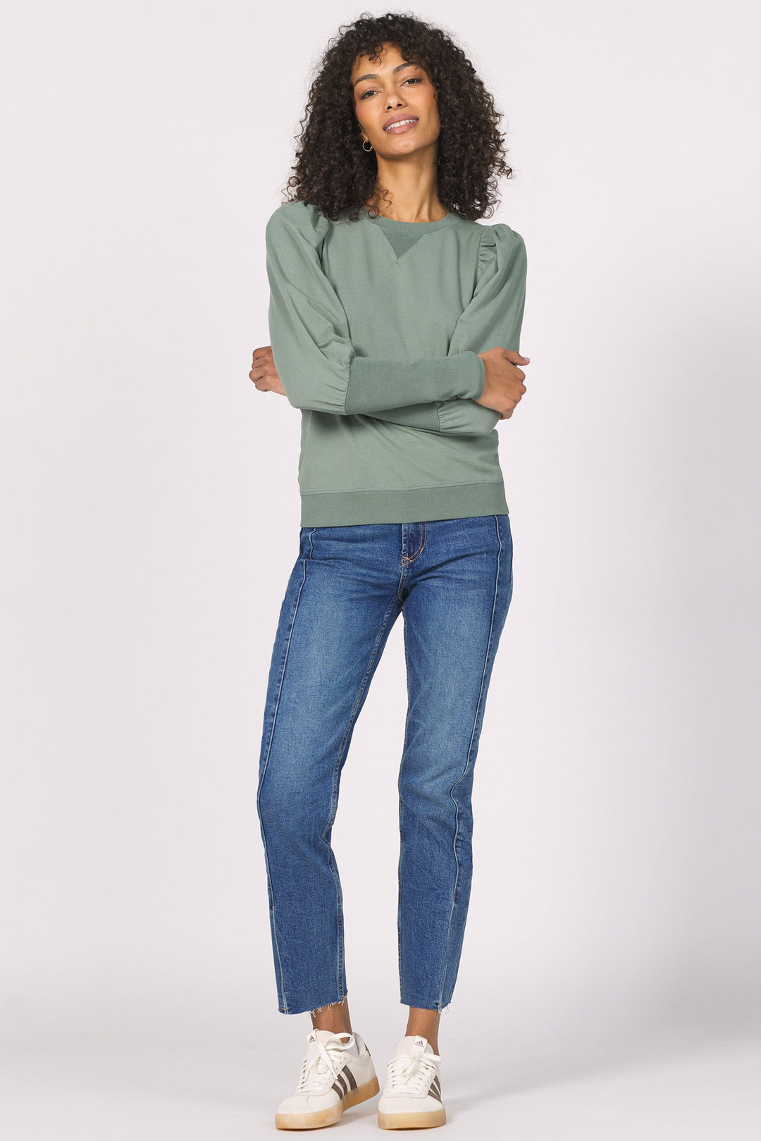 TARA SWEATSHIRT