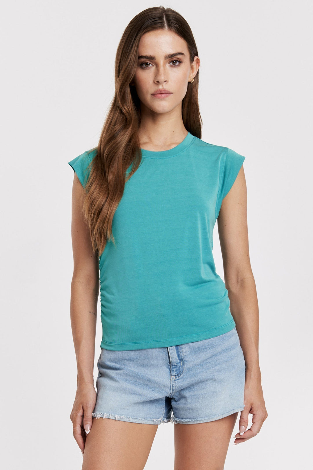 ALORA MODAL TEE