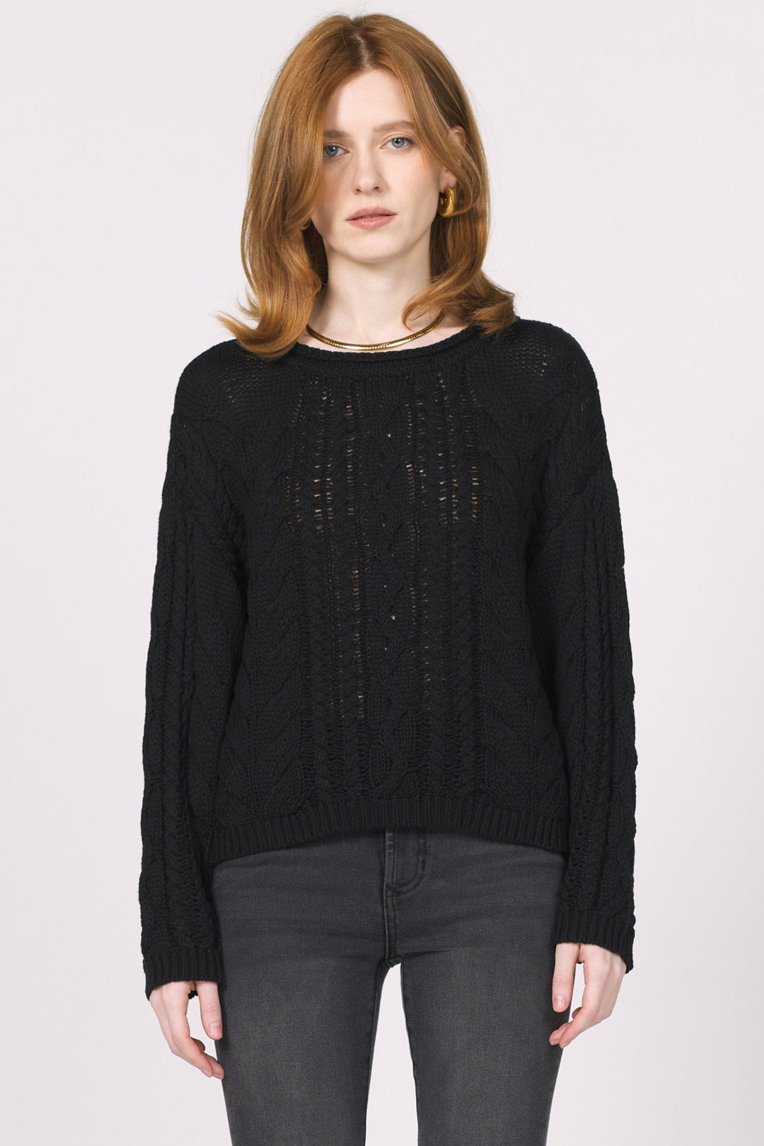 NIASHA LONG SLEEVE CABLE KNIT TOP BLACK