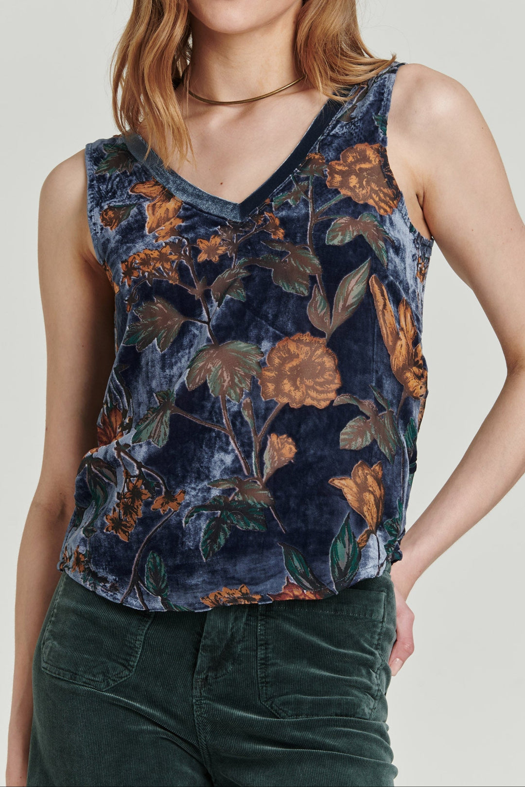 ACACIA NOVELTY TANK EUPHORIC GARDEN