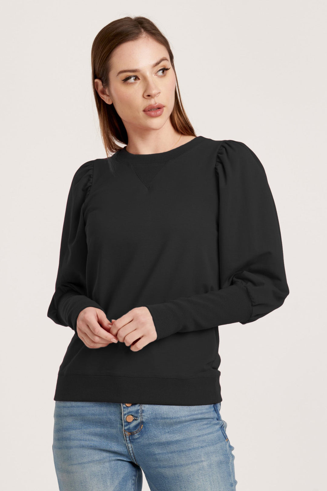 TARA SWEATSHIRT